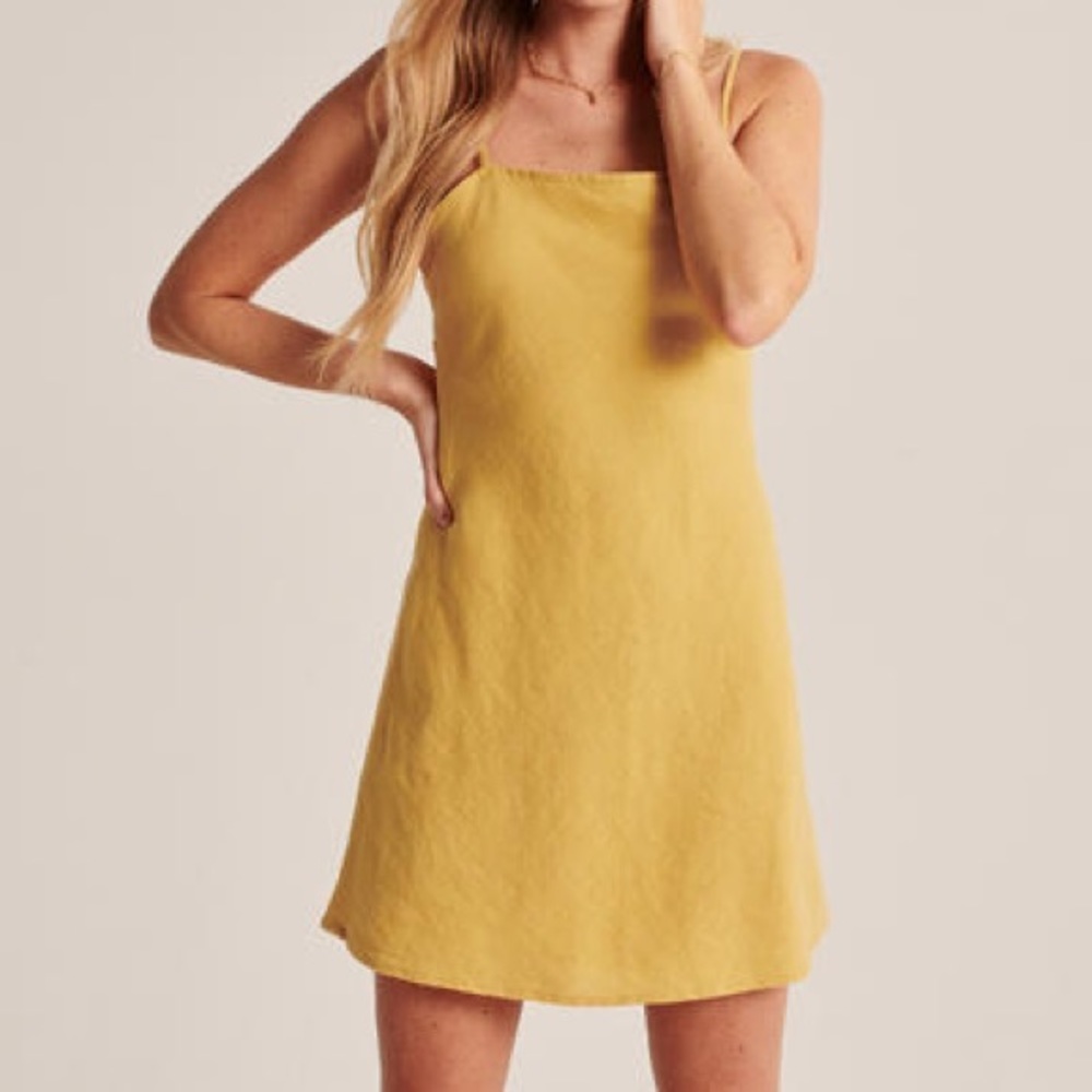 Abercrombie NWOT square neck mini dress